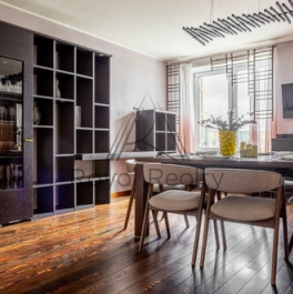 Продажа 4-комн квартиры на вторичном рынке проспект Наставников