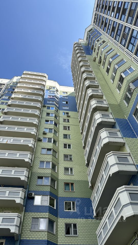 Продажа 3-комн квартиры на вторичном рынке Южный мкр, улица Южнодомодедовская, 16