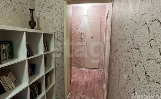 Продажа 2-комн квартиры на вторичном рынке проспект Наставников,  д. 41 к1