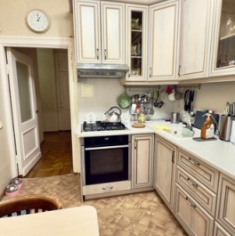 Продажа 2-комн квартиры на вторичном рынке Парковая 6-я ул,  д. 29А