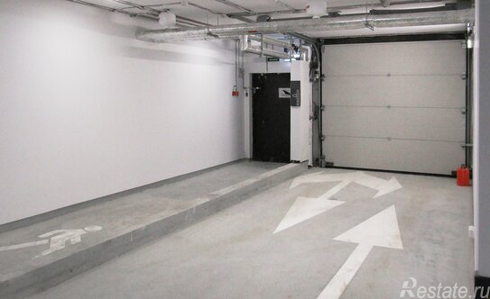 Продажа 4-комн квартиры на вторичном рынке Береговая улица,  д. 18 к3