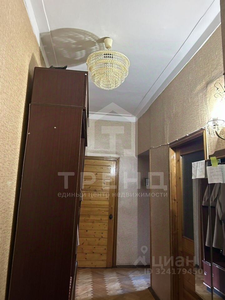 Продажа 2-комн квартиры на вторичном рынке улица Федосеенко, 32