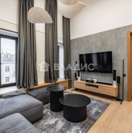 Продажа 2-комн квартиры на вторичном рынке Усачёва улица