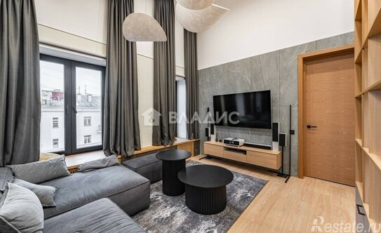 Продажа 2-комн квартиры на вторичном рынке Усачёва улица