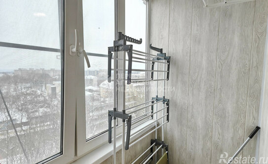 Продажа 3-комн квартиры на вторичном рынке Серпухов, улица Ворошилова,  д. 121