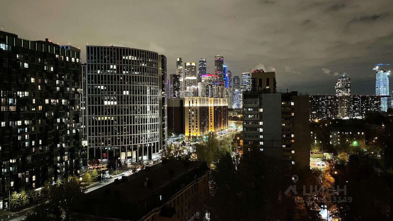 Продажа 2-комн квартиры на вторичном рынке Береговой проезд, 7