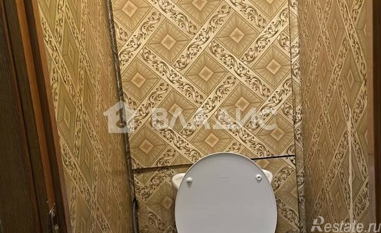 Продажа 2-комн квартиры на вторичном рынке улица Кухмистерова,  д. 3 к1