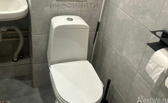 Продажа 1-комн квартиры на вторичном рынке Парковая 16-я ул,  д. 6