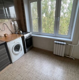Продажа 2-комн квартиры на вторичном рынке Перекопская улица,  д. 14 к2