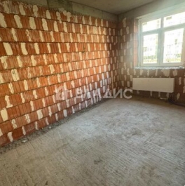 Продажа 2-комн квартиры на вторичном рынке Ракитки ш,  д. 1 к3