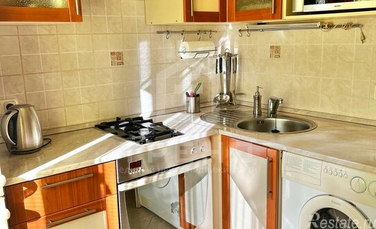 Продажа 2-комн квартиры на вторичном рынке проспект Мечникова,  д. 7