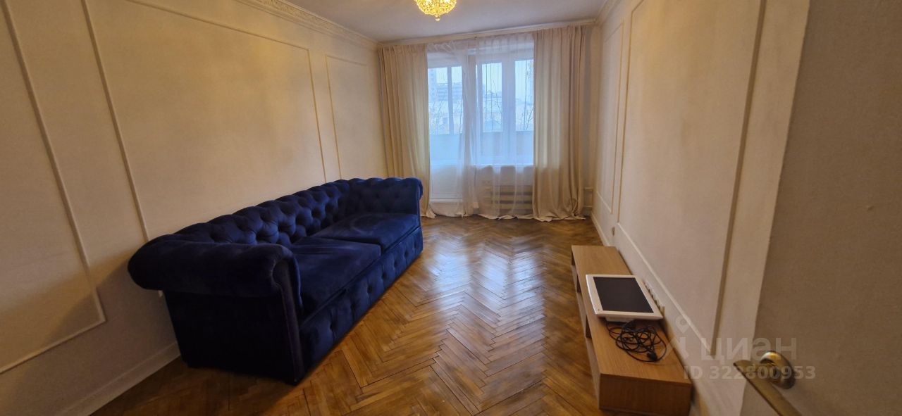 Продажа 3-комн квартиры на вторичном рынке Русаковская улица, 25