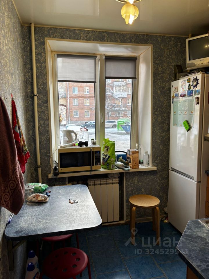 Продажа 2-комн квартиры на вторичном рынке Кронштадт, улица Аммермана, 30