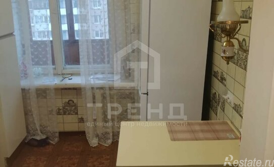 Продажа 2-комн квартиры на вторичном рынке Дыбенко ул,  д. 11,  к. 2