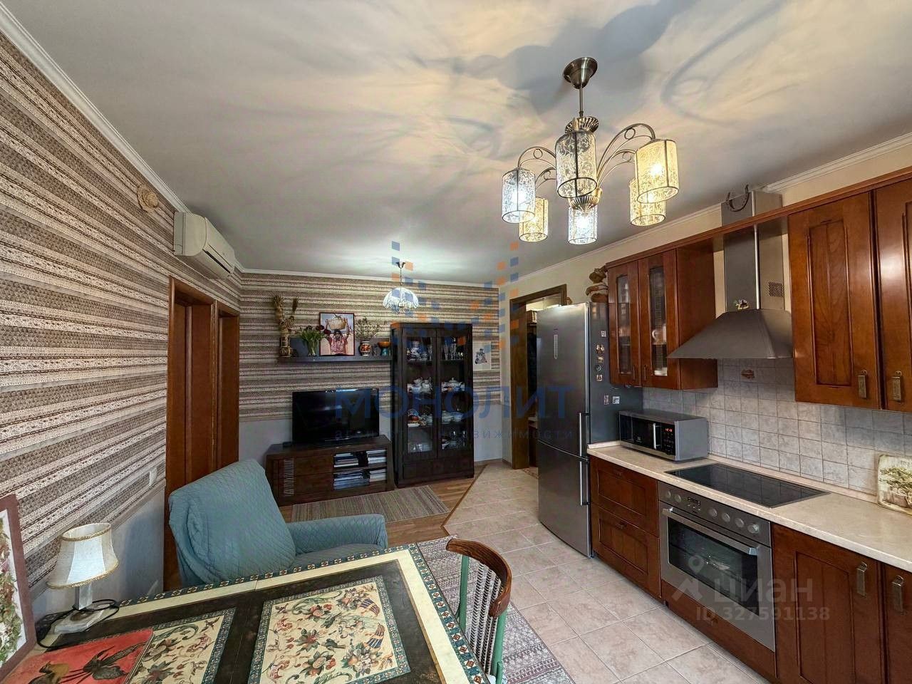 Продажа 3-комн квартиры на вторичном рынке улица Академика Анохина, 30К1