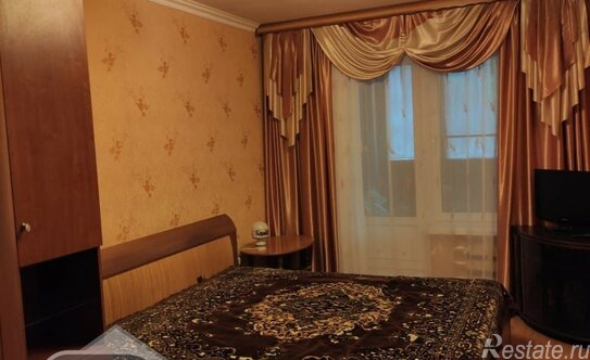 Продажа 3-комн квартиры на вторичном рынке Железнодорожный, ул Маяковского,  д. 1