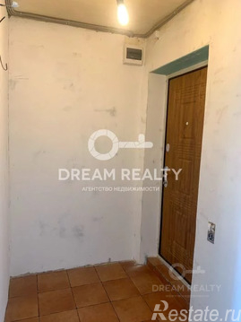 Продажа 1-комн квартиры на вторичном рынке ул. Батюнинская,  д. 1