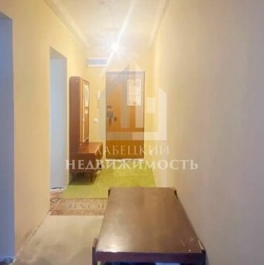 Продажа 3-комн квартиры на вторичном рынке Индустриальный пр-кт,  д. 28