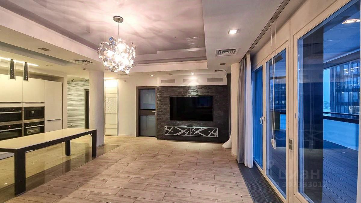 Продажа 5-комн квартиры на вторичном рынке Новочеркасский проспект, 33к2