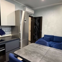 Продажа 2-комн квартиры на вторичном рынке улица Золоторожский Вал,  д. 8