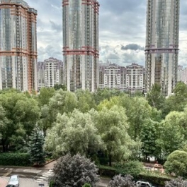 Продажа 2-комн квартиры на вторичном рынке Вернадского пр-кт,  д. 92