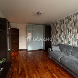 Продажа 3-комн квартиры на вторичном рынке проспект Наставников