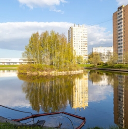 Продажа 2-комн квартиры на вторичном рынке ул Пионерстроя,  д. 19,  к. 2