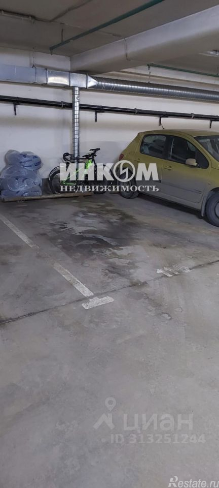 Продажа гаража Большая Набережная улица,  д. 9
