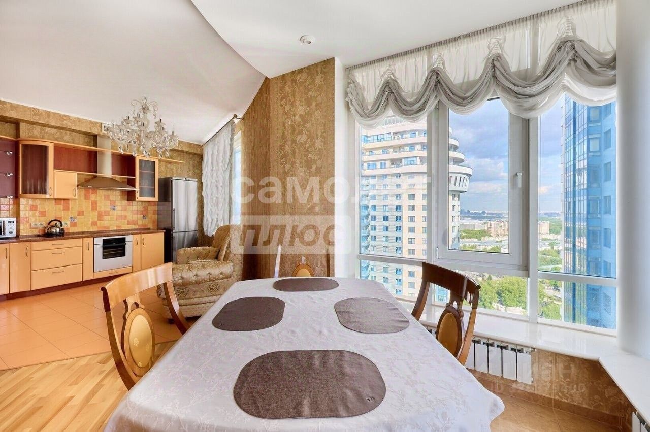 Продажа 3-комн квартиры на вторичном рынке Мосфильмовская улица, 70к1