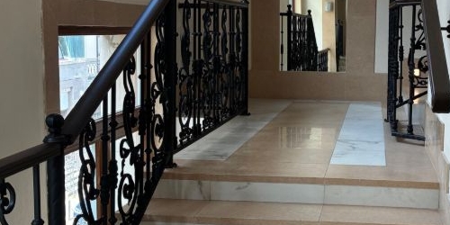 2-комн квартира набережная Лейтенанта Шмидта, 21