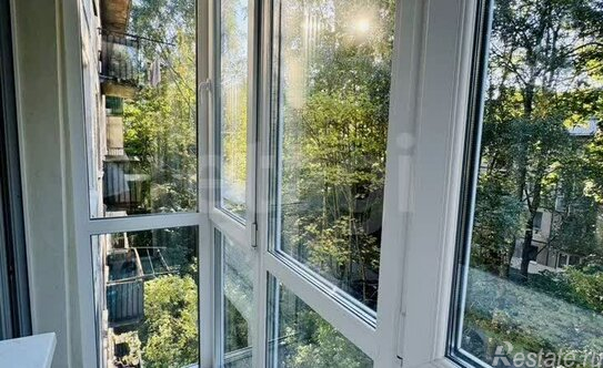 Продажа 3-комн квартиры на вторичном рынке Науки пр-кт,  д. 14,  к. 7