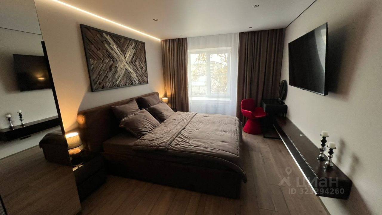 Продажа 3-комн квартиры на вторичном рынке Звенигород, Почтовая улица, 16/7