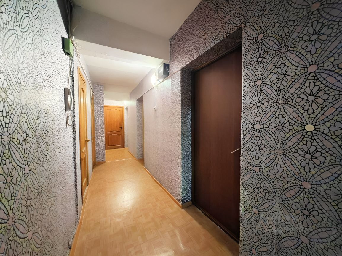 Продажа комнаты проспект Ударников, 49К2