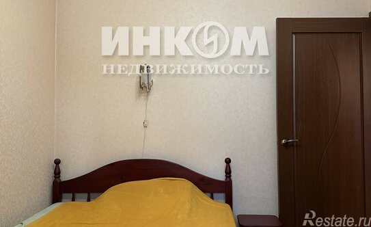 Продажа 3-комн квартиры на вторичном рынке улица Санникова,  д. 13