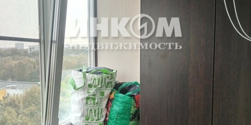3-комн квартира Перекопская улица,  д. 30