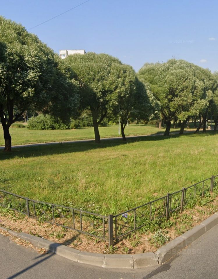 Продажа 2-комн квартиры на вторичном рынке улица Турку, 19К2