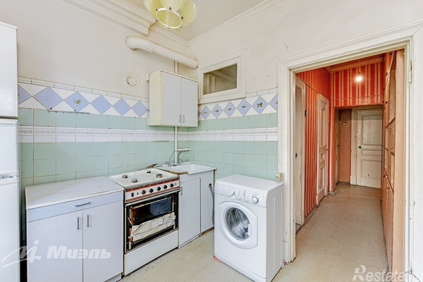 Продажа 2-комн квартиры на вторичном рынке Долгопрудный, Первомайская ул,  д. 38