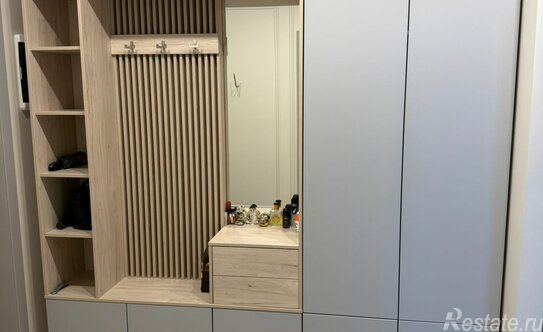 Продажа 2-комн квартиры на вторичном рынке Радиальная 6-я ул,  д. 7/1 к2