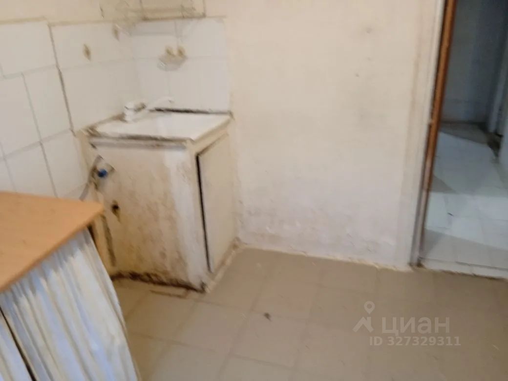 Продажа 1-комн квартиры на вторичном рынке Днепропетровская улица, 27к1