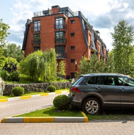 Продажа 1-комн квартиры на вторичном рынке ул Лётная,  д. 99,  к. 1