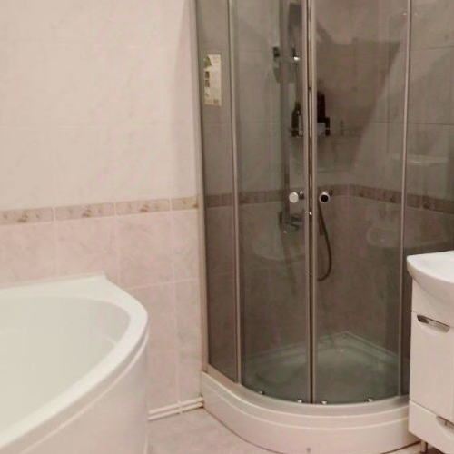 3-комн квартира Сланцы, улица Маяковского,  д. 2