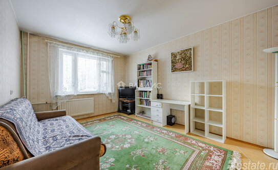 Продажа 2-комн квартиры на вторичном рынке Комендантский пр-кт,  д. 8,  к. 3