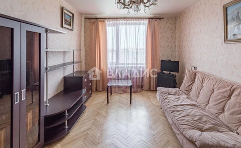 Продажа 2-комн квартиры на вторичном рынке Свердловская наб.,  д. 60