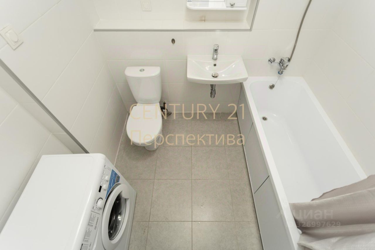 Продажа 1-комн квартиры на вторичном рынке Пригород Лесное мкр, Мисайлово пгт, улица Имени С.П. Корнусова, 3