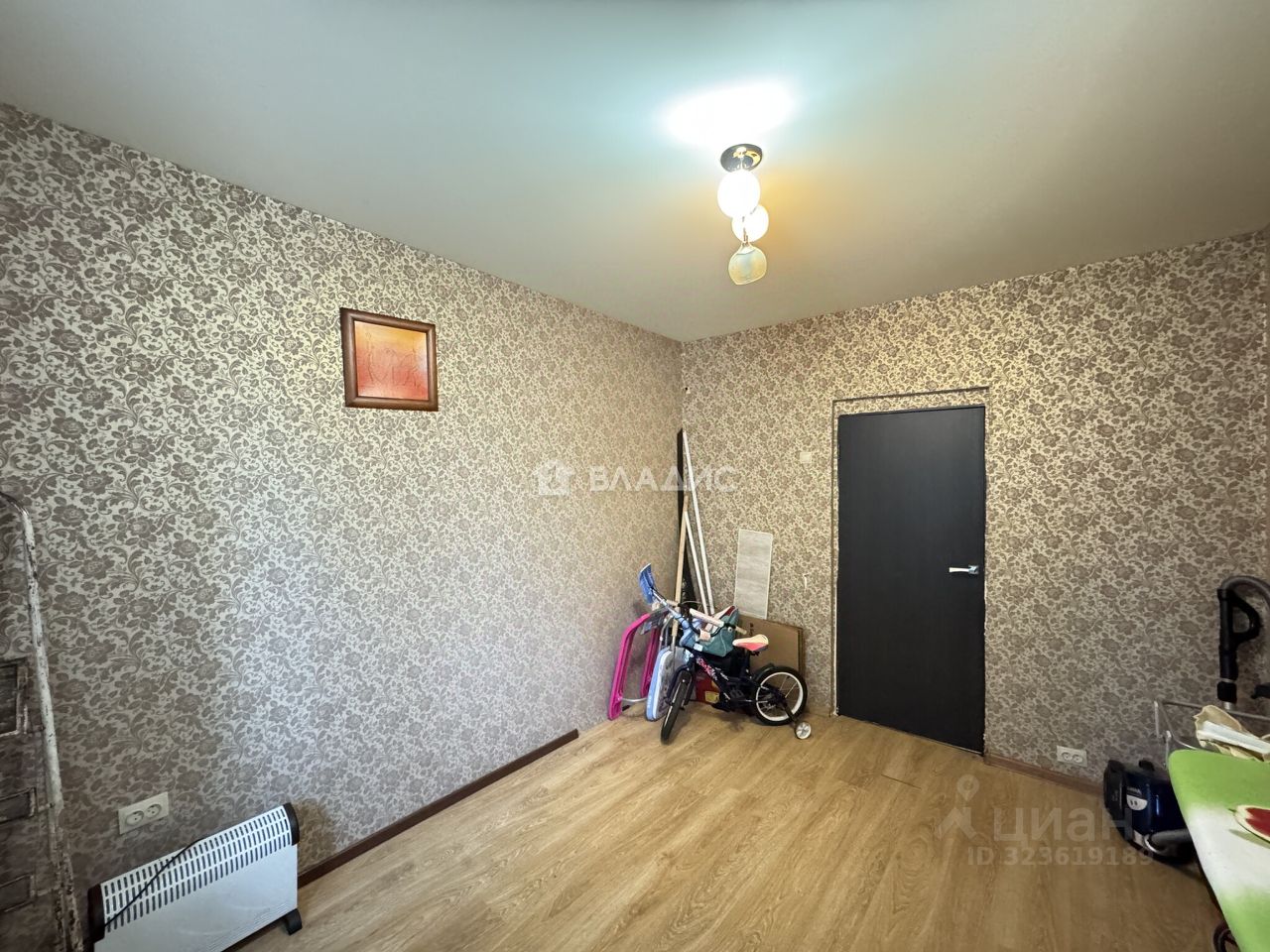 Продажа 3-комн квартиры на вторичном рынке улица Коцюбинского, 3К2