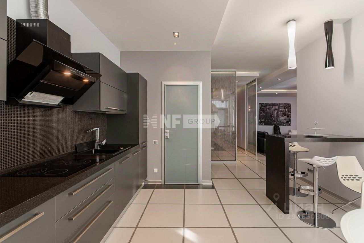 Продажа 3-комн квартиры на вторичном рынке Чапаевский переулок, 3