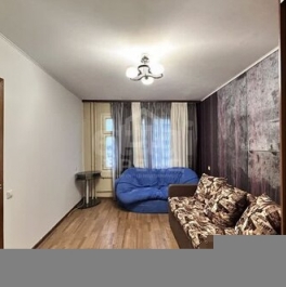 Продажа 2-комн квартиры на вторичном рынке улица Маршала Казакова