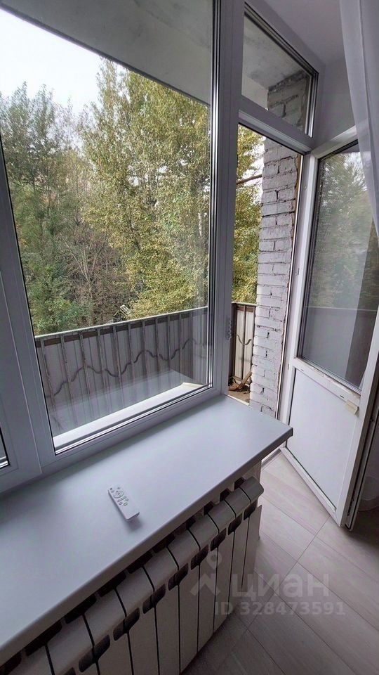 Продажа 3-комн квартиры на вторичном рынке Ломоносовский проспект, 7К1