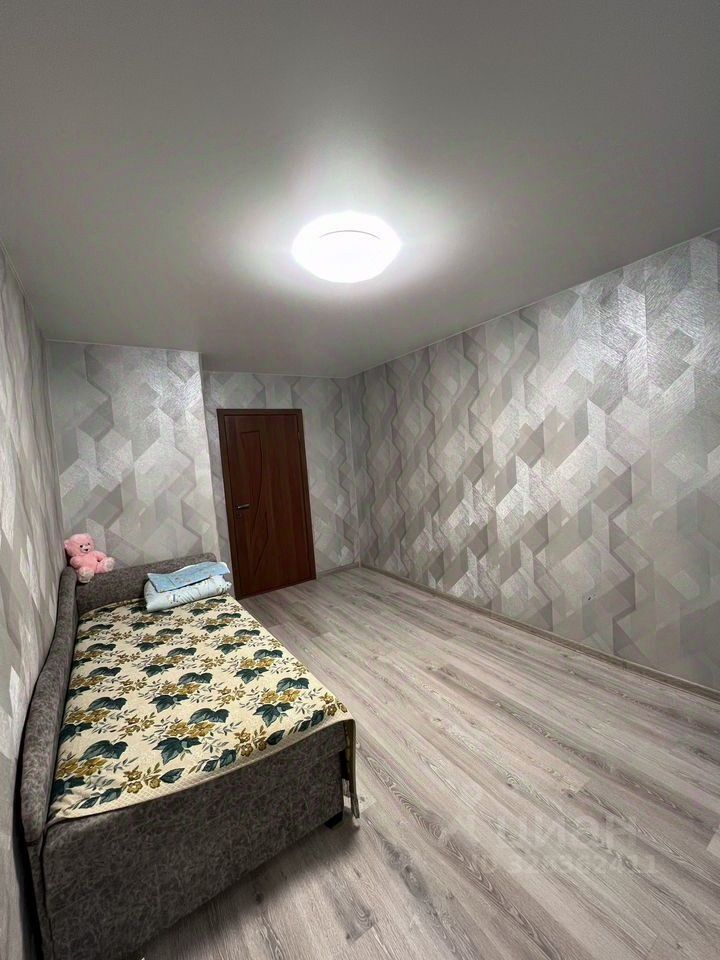 Продажа комнаты Колпино, Заводской проспект, 60