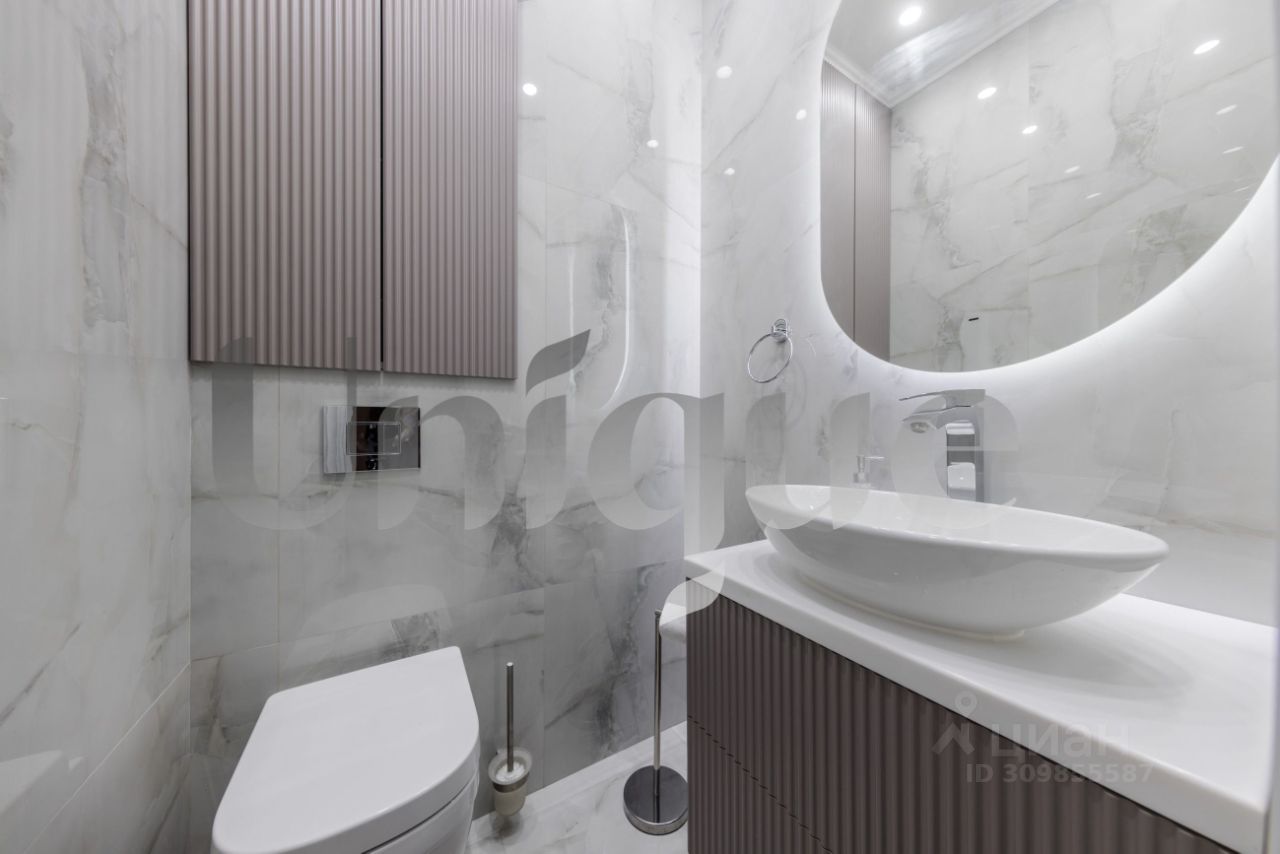 Продажа 3-комн квартиры на вторичном рынке улица Лобачевского, 120к1